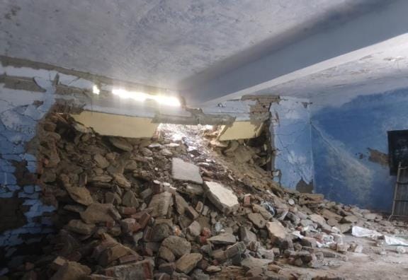 Leaking roof, broken walls, how can we call these a school