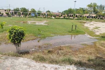 Waterlogging in the school of former Finance Minister Prof. Sampat's native village