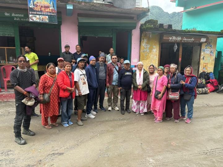 50-60 people stranded in Pangla due to road closure