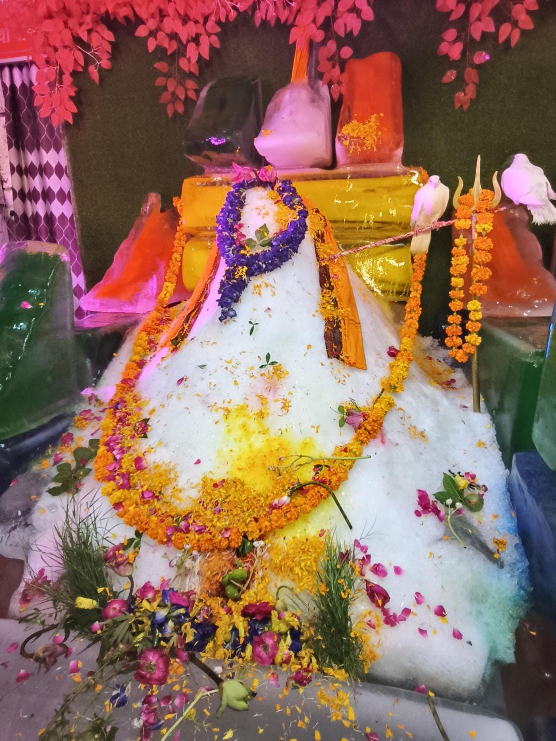Baba Barfani's idol made from 35 blocks of ice