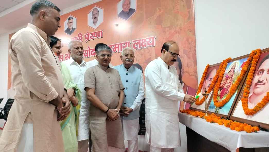 Every house tricolor campaign from 8 to 15: Sapra