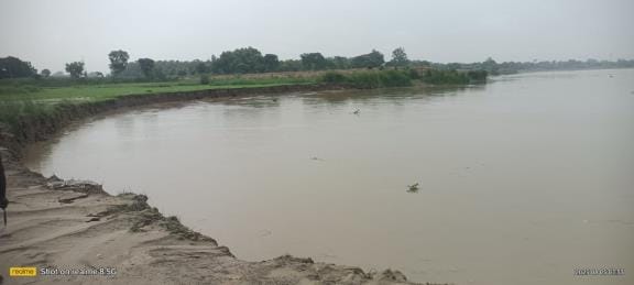 Sarayu to show rough form...Erosion in Chhittupur and Devsia