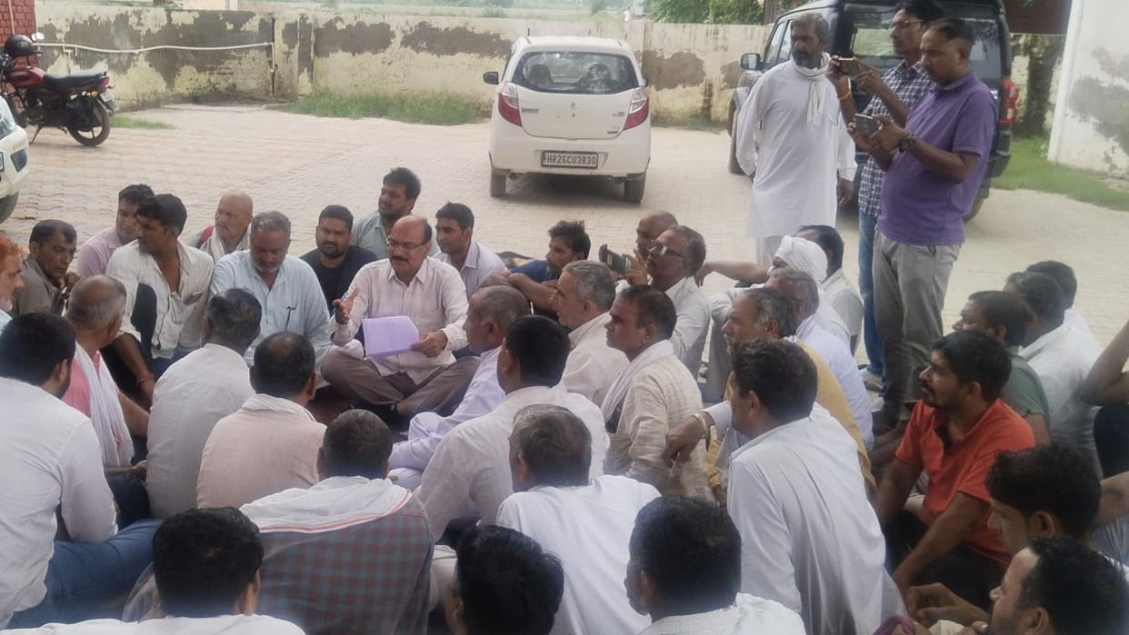 pwd workers protest