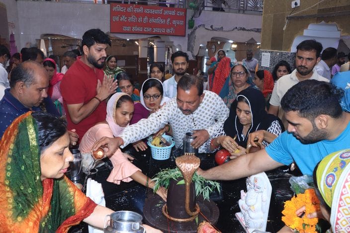 The Shiva temple reverberated with the chanting of Bam-Bam Bhole
