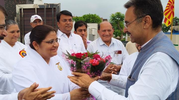 Organizing Rakshabandhan Sneh Milan Ceremony