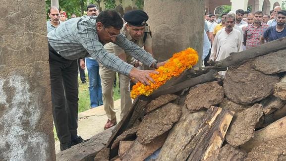 SI and constable given final farewell with respect