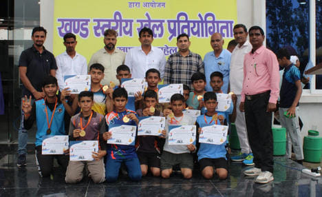 The team of Government School Jhanswa was the winner in Under-17 Kabaddi competition