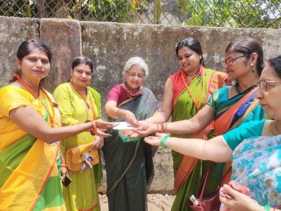 Deposit seeds and get greenery in return of interest