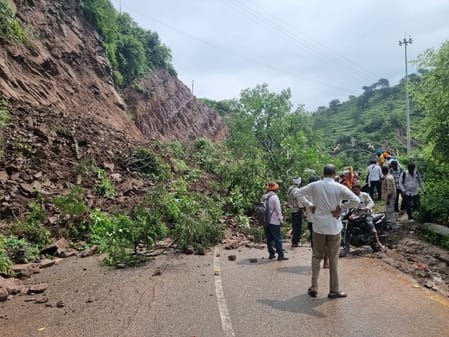 Landslide on the main road of Shri Naina Devi Ji, courtyard of a cattle shed collapsed