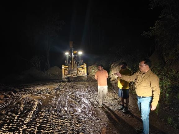 CDO and ADM reached the spot and got the closed road opened