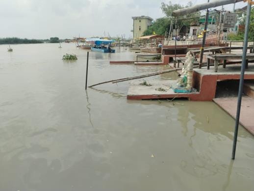 Ganga in spate, ghats submerged