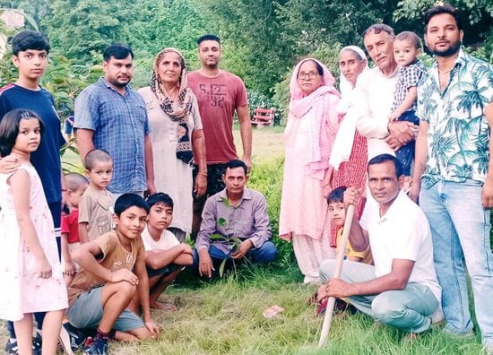 Plantation campaign conducted in Shaheed Bhagat Singh Park
