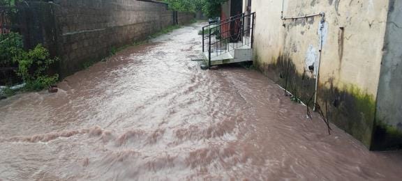 Water entered houses due to rain, connecting roads closed