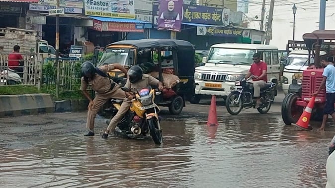 Roads got damaged due to rain, pedestrians are getting injured by falling into potholes