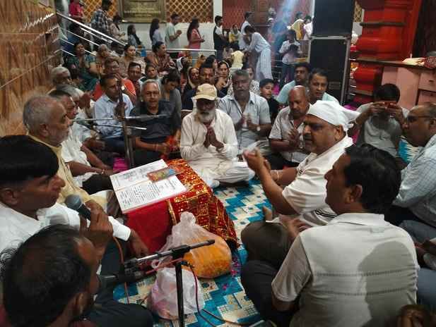 Shri Ram and Janaki are sitting in my heart....but the devotees dance