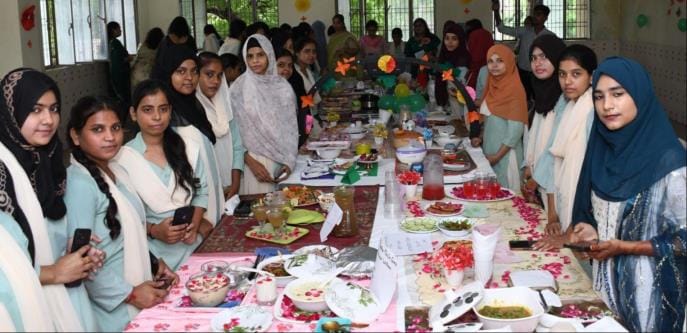Bushra and Simran won the cooking competition
