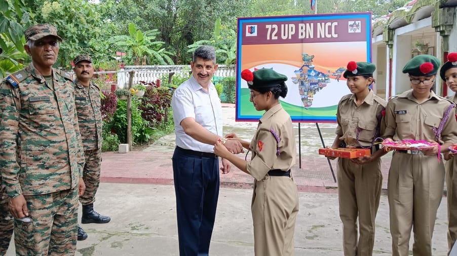 NCC cadets tied Rakhi to army officers