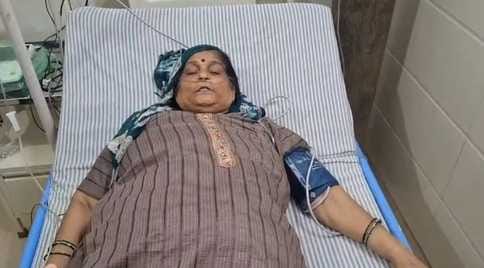 Retired inspector's wife pawned her jewellery to a jeweler and gave false information about robbery