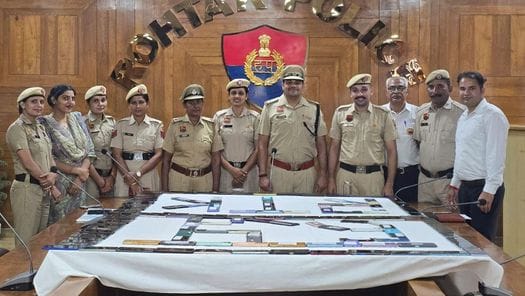 Police returned 300 lost mobile phones worth Rs 75 lakh