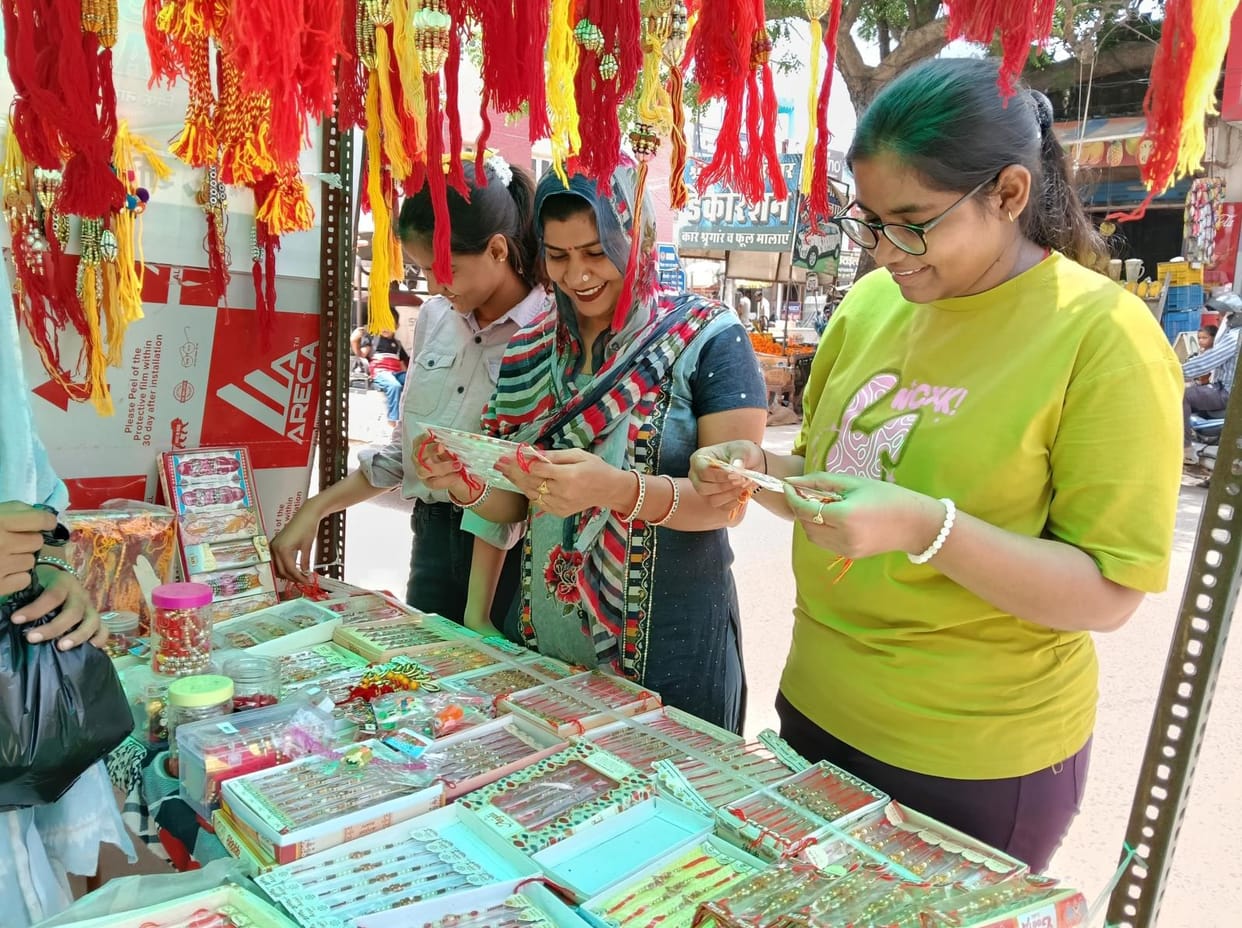 rakhi in market