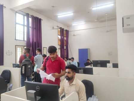 Only 17 took admission in Nodal ITI on the fourth day