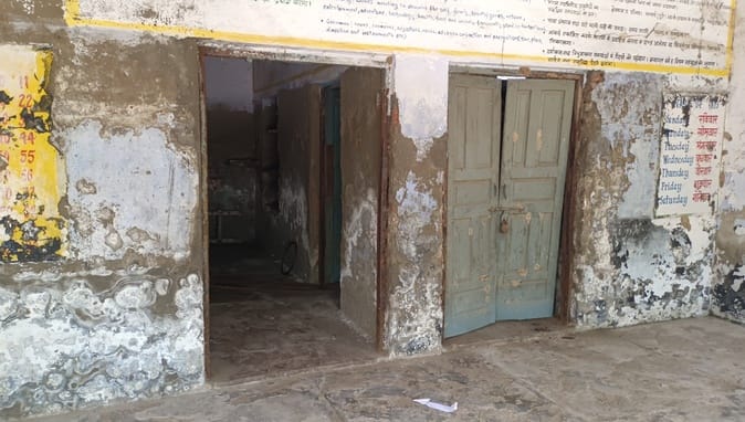 Education department woke up, orders to demolish dilapidated building and auction the debris
