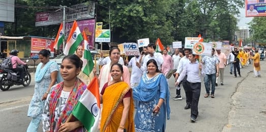 Swadeshi Sankalp Yatra taken out in protest against Trump's tariff