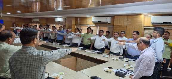 Officers should participate in the campaign: Dr. Bharti