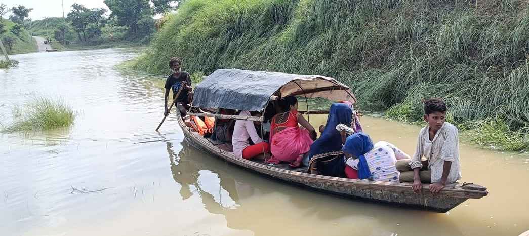 Disabled sailor showed the way to flood affected people, did not get payment