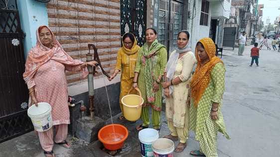 Ambedkar colony residents are facing water crisis since last three months