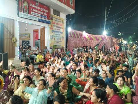 Sarkar Anokhi Khatu Wale's every word is unique... but devotees danced