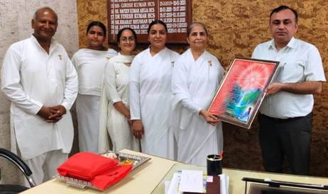 Explained the spiritual significance of Rakshabandhan