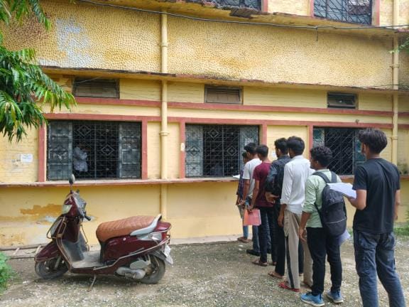 692 took admission in four government ITIs