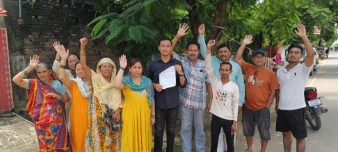 People got angry due to dirty water, demonstrated