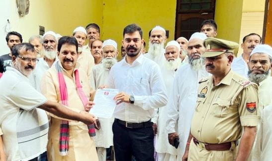 When SP workers were put under house arrest, they raised their demands by submitting a memorandum to the officers