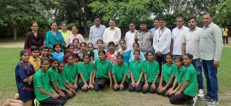 Teachers spread cultural splendor in Rangotsav