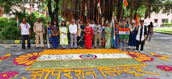 Message of patriotism given through tricolor rangoli