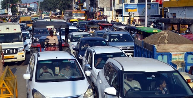 The city struggled with traffic jams, drivers were troubled