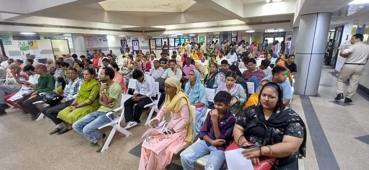 Patients kept wandering in private hospitals, Ayushman card holders did not get treatment