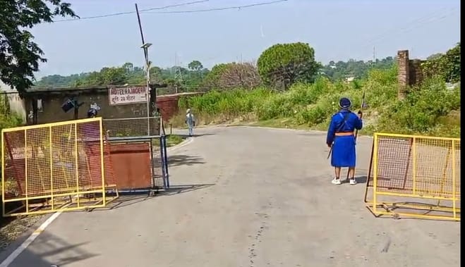 Traffic system in Baba Badbhaag Singh Maidi was seen to be in the hands of outside states