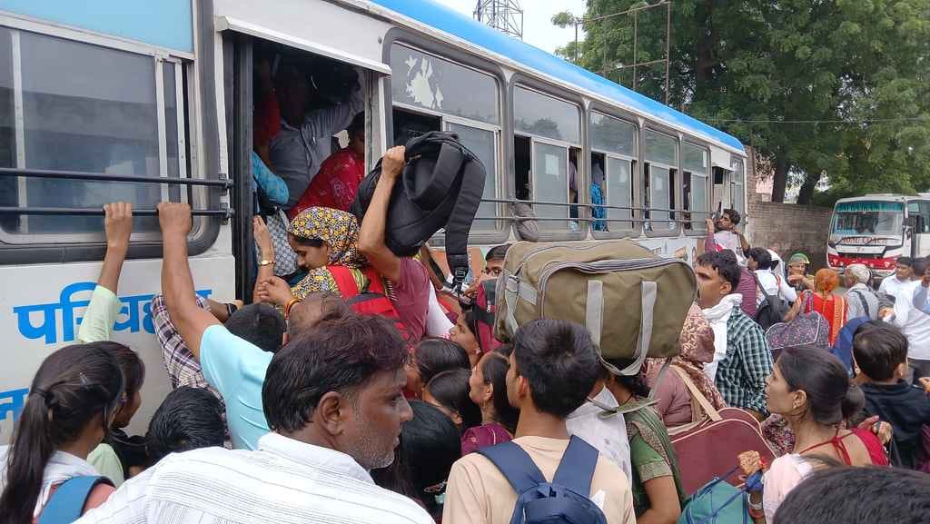 Crowds gathered, women had to travel standing in buses