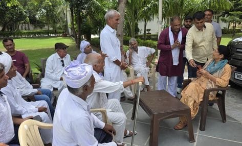 Demand to run additional buses in Jainpur and open a bank branch in Malikpur
