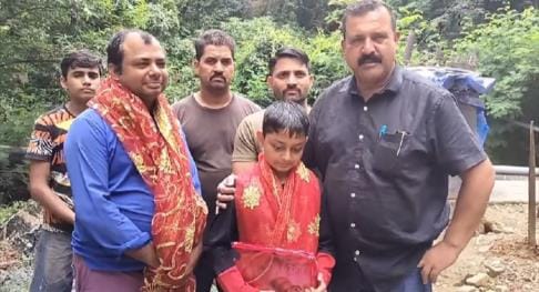 Udhampur, Arun Sharma, Aware the Peoples, Banned Chinese Thread