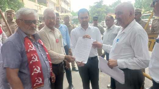 Protest against installation of prepaid smart electricity meters in homes