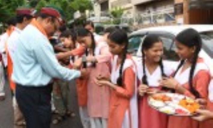 51 Hindu sisters tied Rakhi together