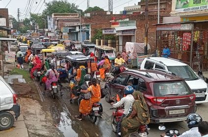 The traffic system went off track... jam troubled people the whole day