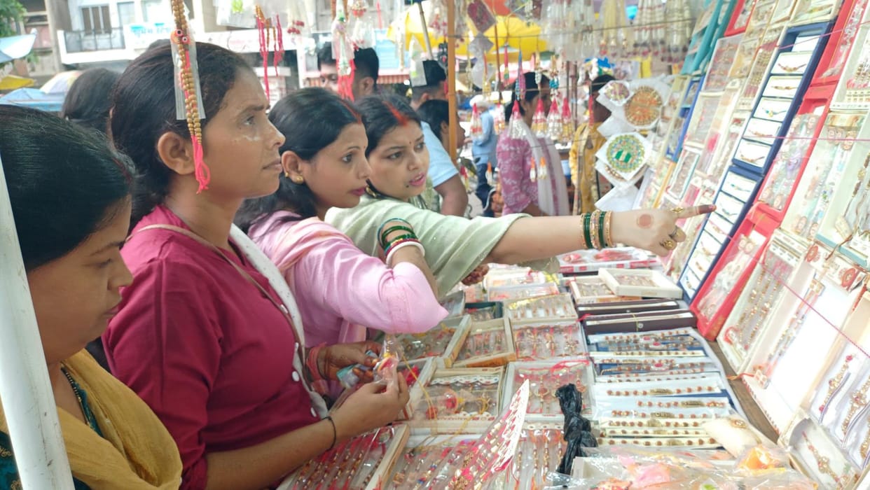 Rakshabandhan today, business estimated at Rs 2 crore