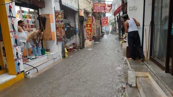 Humidity made life miserable, it rained in Pratap Nagar