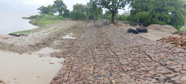 Flood prevention measures are incomplete, rain cuts can lead to destruction