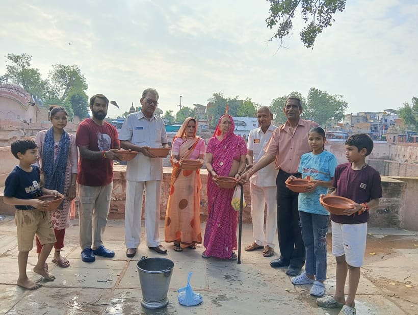 Providing food and water for birds is a virtuous act: Dharamveer